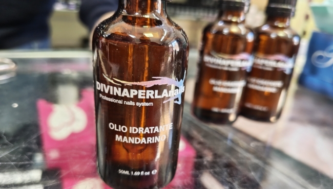 Divinaperla Olio Idratante Cuticole da 50ml al Mandarino